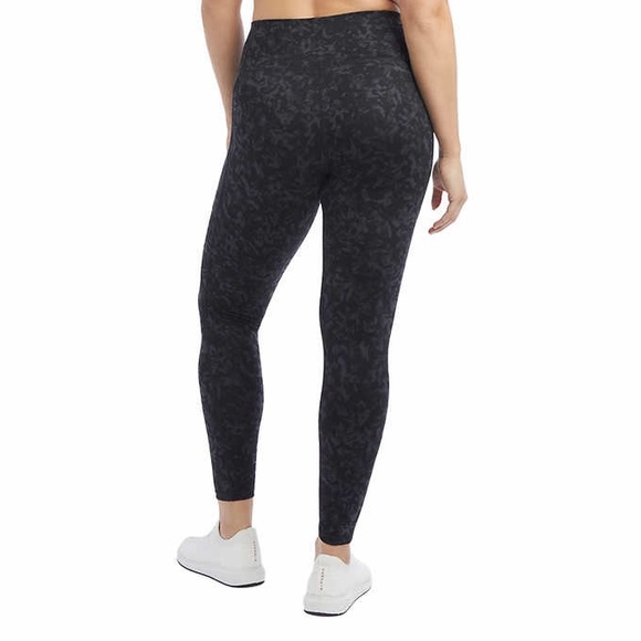 Danskin Ladies' Brushed Legging New Non-Slip Waistband
High Rise size M NWT - Picture 4 of 4